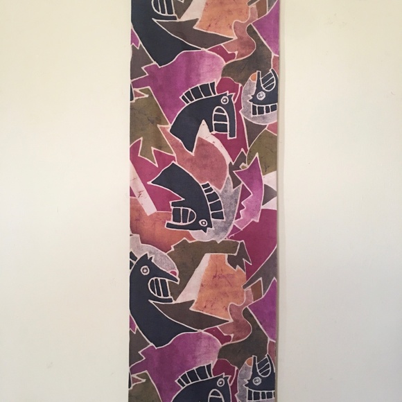 Paul Smith Wool Scarf - Abstract Horse / Knight / Chess Pieces - wine, neutral - Picture 4 of 7